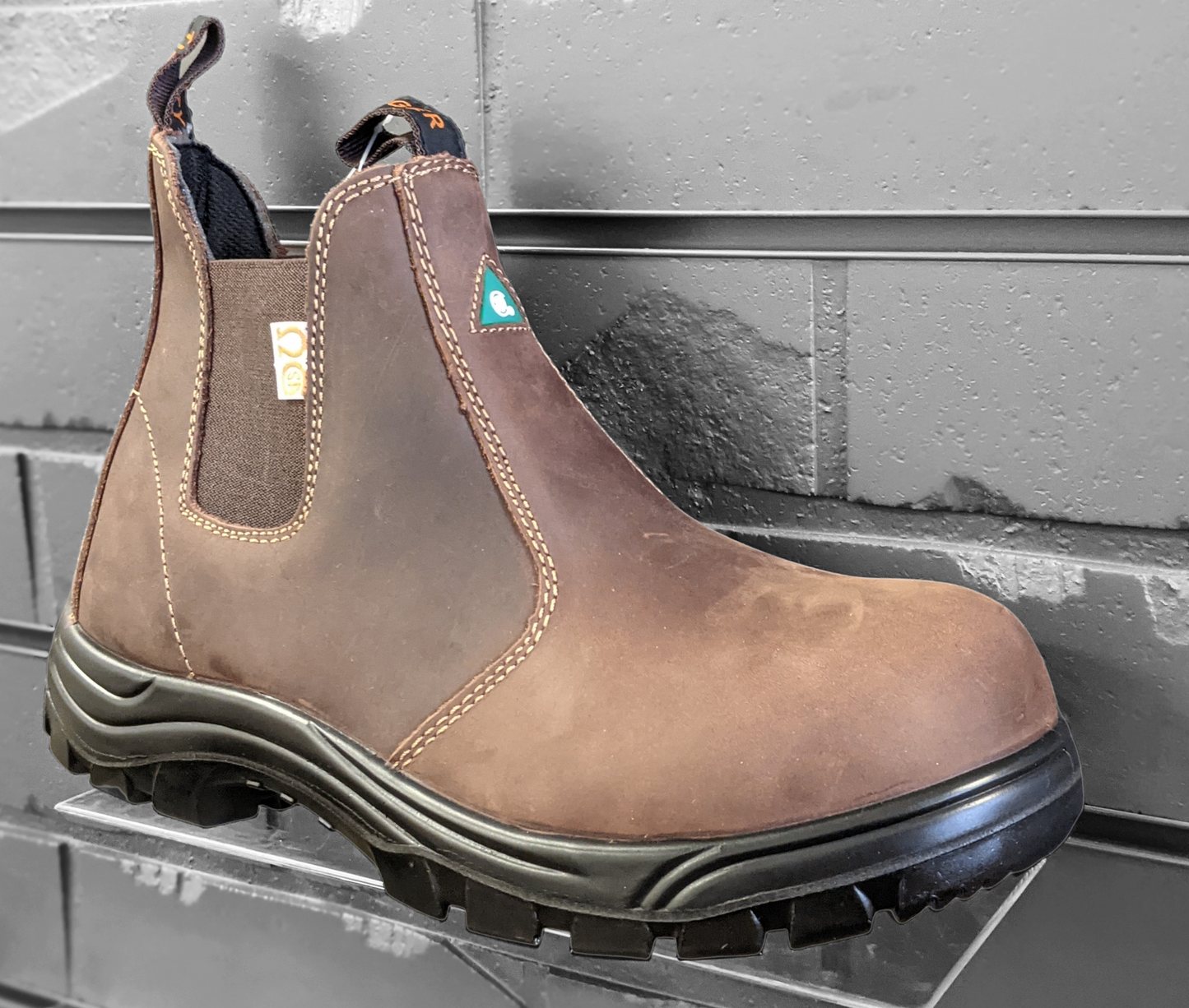 Light-weight Men's CSA Certified Steel Toe Boot 5925B
