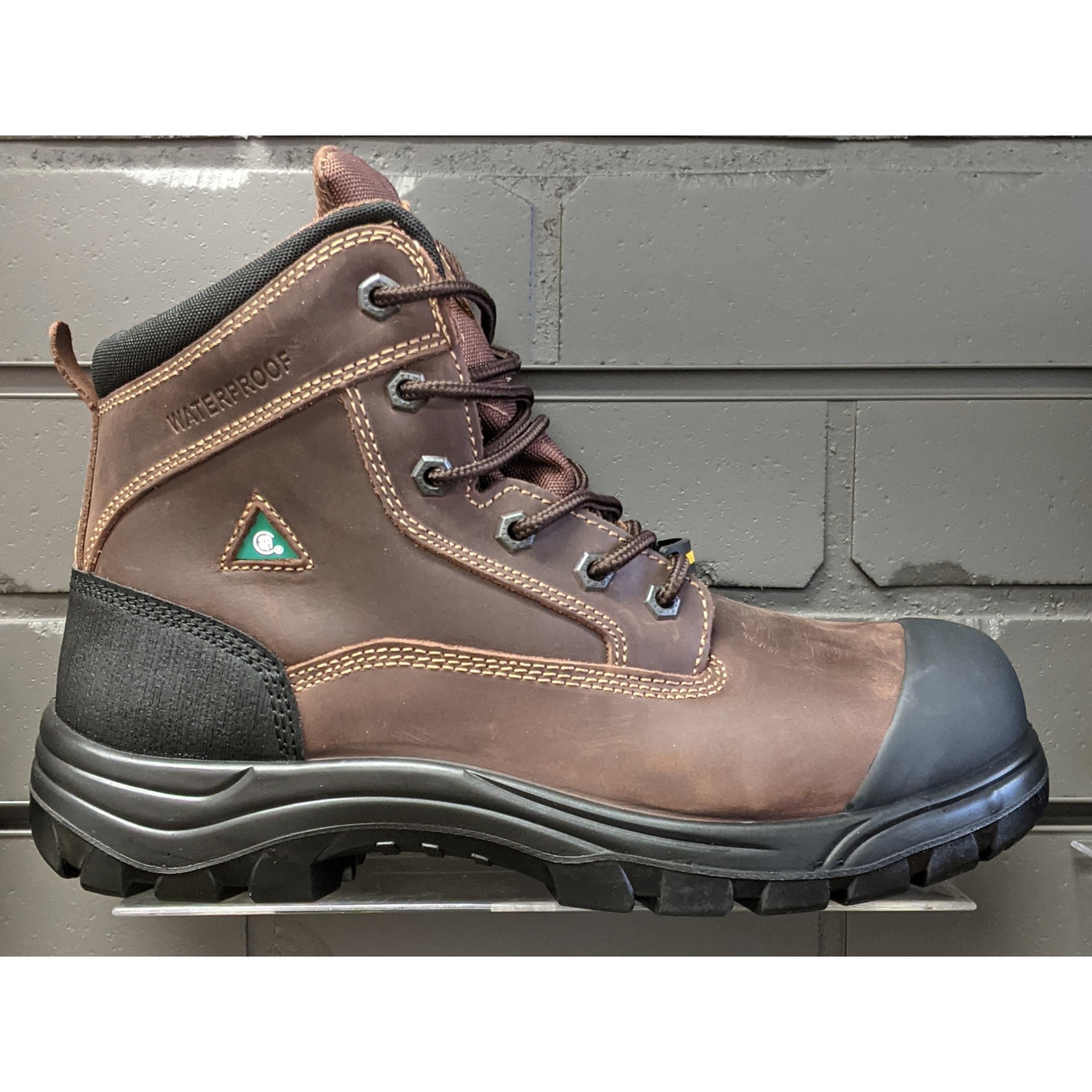 Lightweight work boots canada on sale